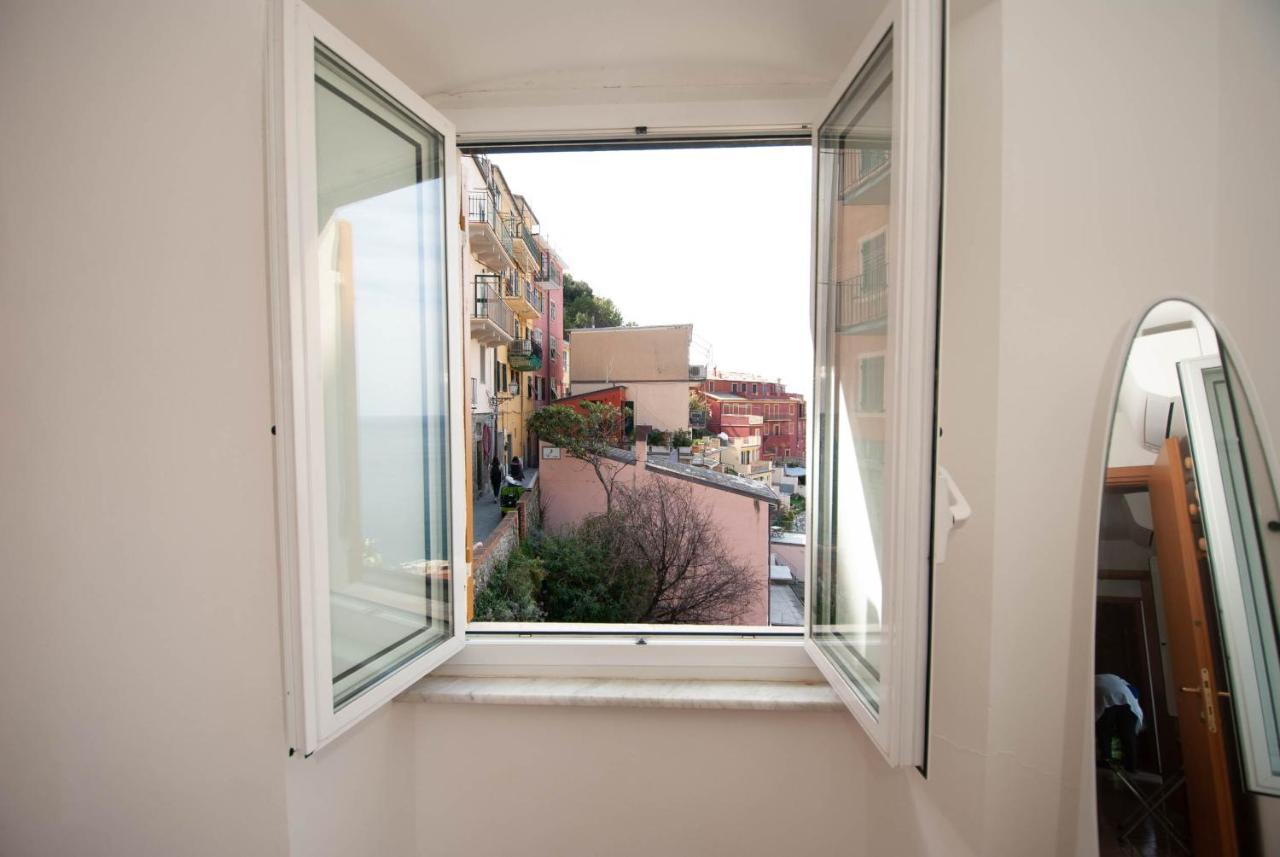 Luxury Seaview Apartments Manarola By Arbaspaa Exterior photo