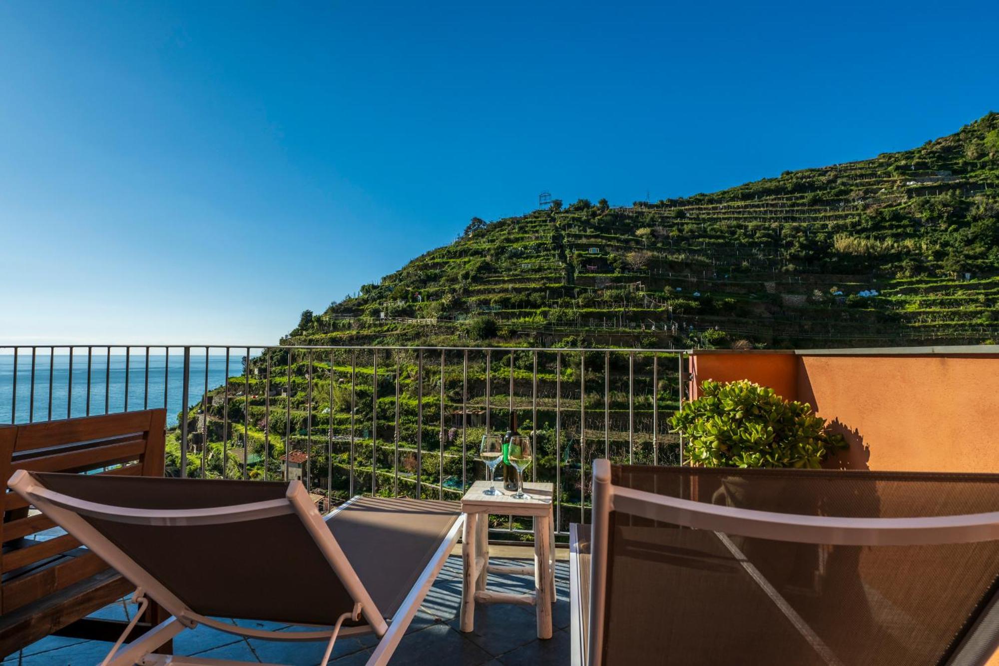 Luxury Seaview Apartments Manarola By Arbaspaa Exterior photo