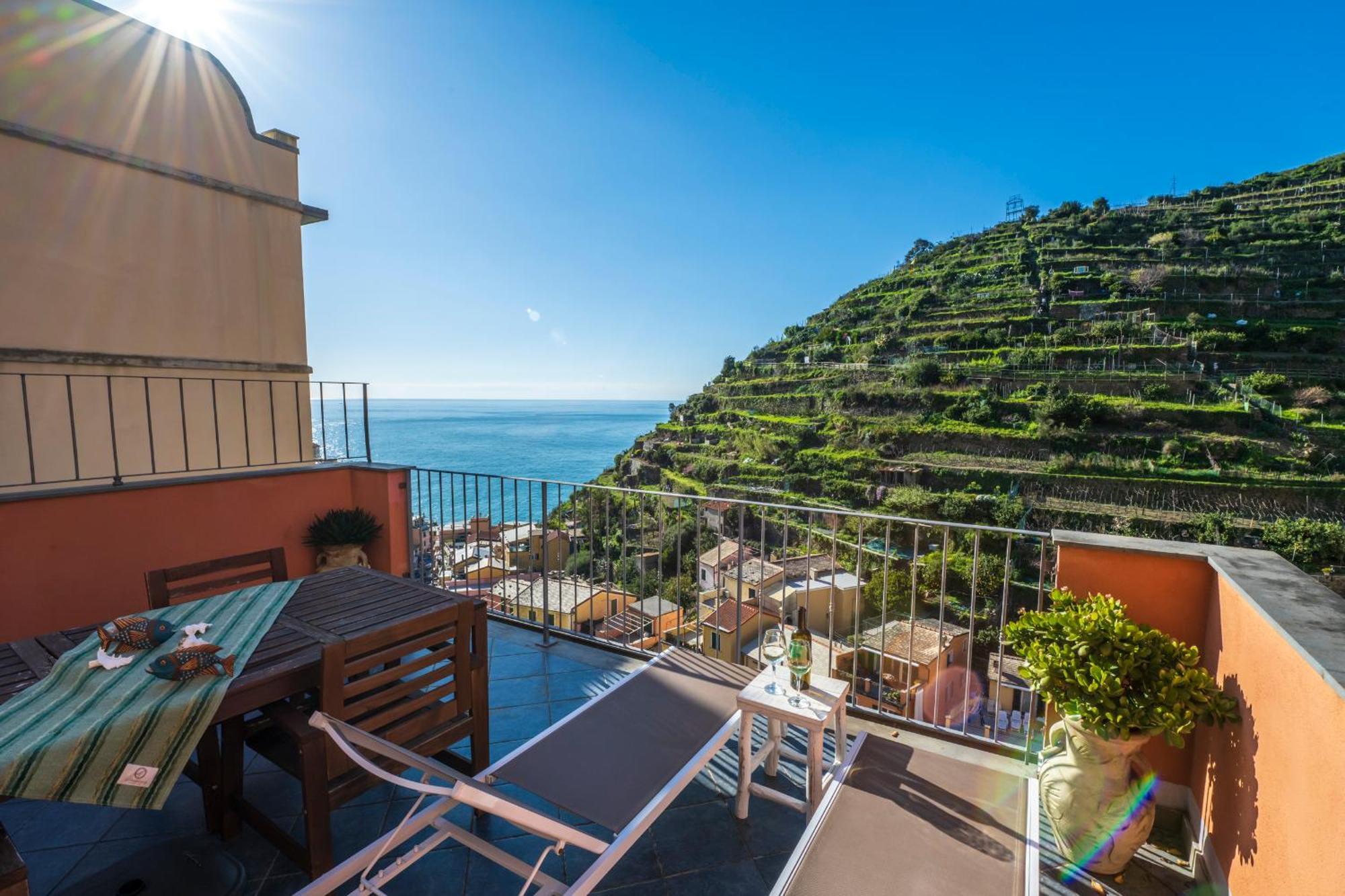 Luxury Seaview Apartments Manarola By Arbaspaa Exterior photo
