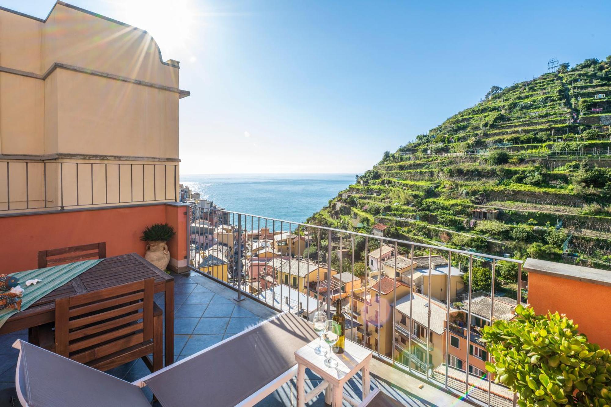 Luxury Seaview Apartments Manarola By Arbaspaa Exterior photo
